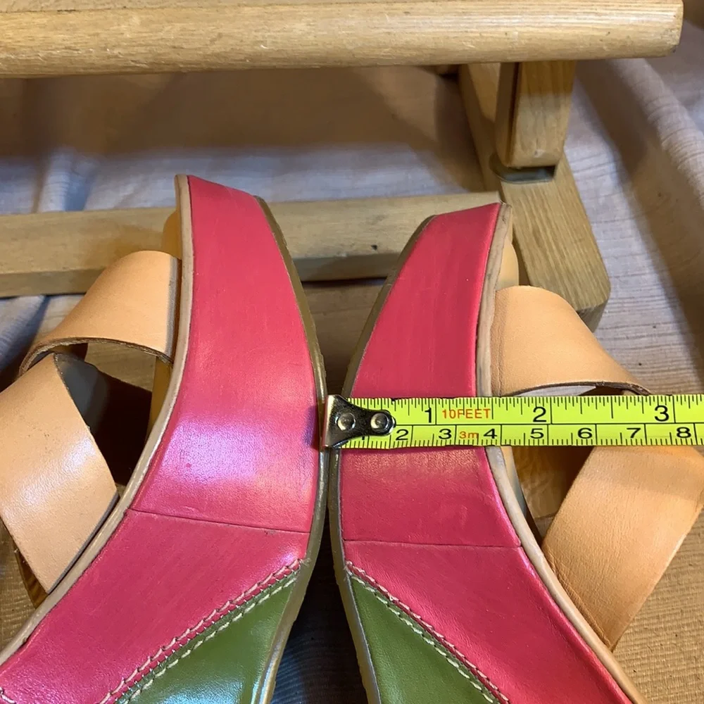 NWOT Kork-Ease leather color block wedges fun!